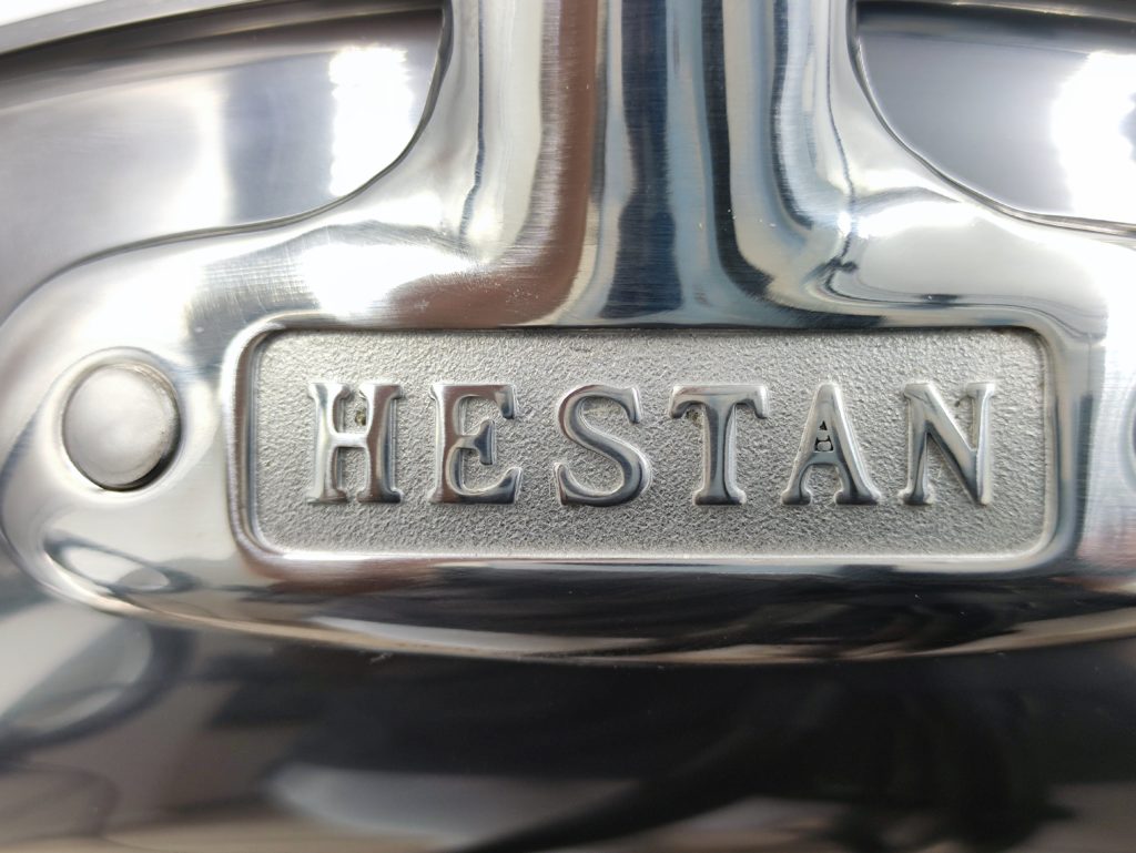Hestan nanobond logo on handle